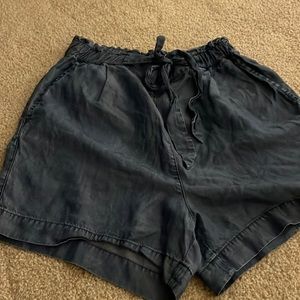 H & M high waisted jean shorts with elastic waist
